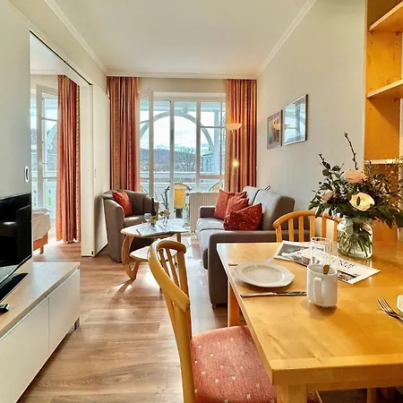 Im Seepark Mit Balkon Apartment